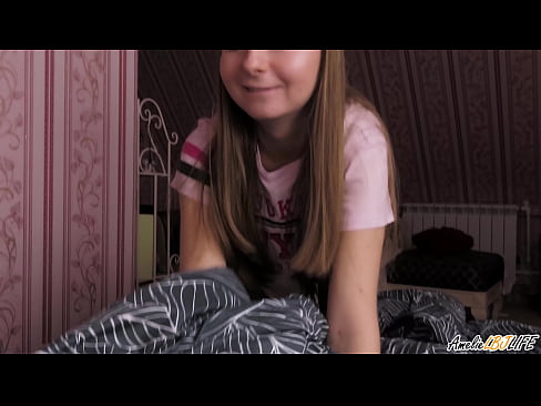 ❤️ Blondie tana tsotsar BFF's dinta sosai kuma ta sami Cum A Bakinta ☑ Batsa na dubura ❌